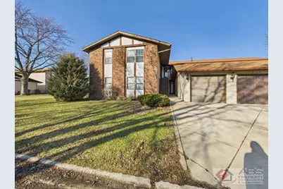 4116 192nd Court #211, Country Club Hills, IL 60478 - Photo 1
