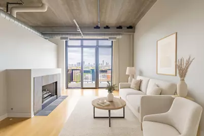 811 W 15th Place #806, Chicago, IL 60608 - Photo 3