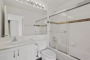 22 Doral Dr, Hawthorn Woods, IL 60047 - Photo 25