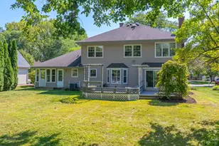 825 Biltmore Ct, Naperville, IL 60563 - Photo 33