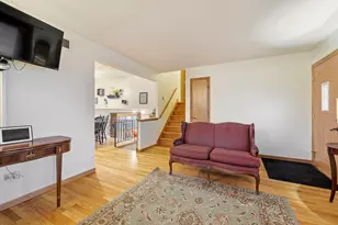 8853 O'Brien Dr, Orland Hills, IL 60487 - Photo 5