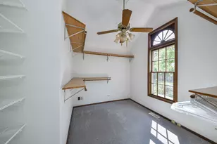 825 Biltmore Ct, Naperville, IL 60563 - Photo 17