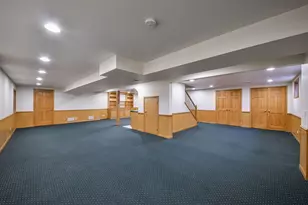 825 Biltmore Ct, Naperville, IL 60563 - Photo 25