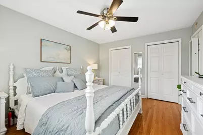 430 Valley View Drive, Downers Grove, IL 60516 - Photo 15