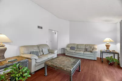 668 Cassie Drive, Joliet, IL 60435 - Photo 5