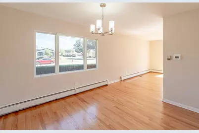 2858 Kensington Avenue, Westchester, IL 60154 - Photo 3