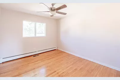 2858 Kensington Avenue, Westchester, IL 60154 - Photo 7