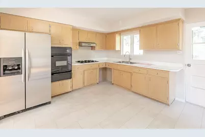 2858 Kensington Avenue, Westchester, IL 60154 - Photo 5