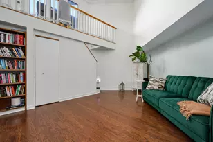 1736 N Hoyne Ave, Chicago, IL 60647 - Photo 19