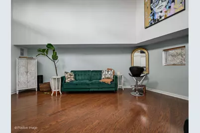 1736 N Hoyne Avenue, Chicago, IL 60647 - Photo 17