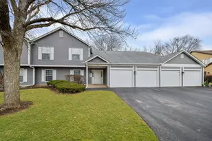 95 Midhurst Ct, Naperville, IL 60565 - Photo 15