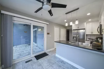 95 Midhurst Court #101B, Naperville, IL 60565 - Photo 5