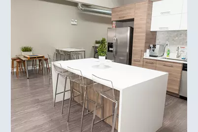 7105 S Yates Avenue, Chicago, IL 60649 - Photo 11