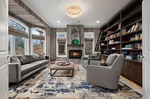 370 Briar Ln, Highland Park, IL 60035 - Photo 7