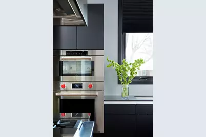 6505 N Knox Avenue, Lincolnwood, IL 60645 - Photo 19