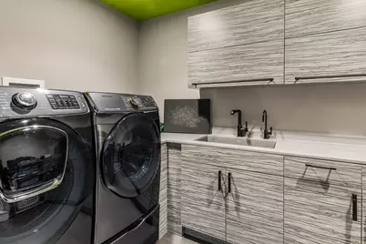 6505 N Knox Avenue, Lincolnwood, IL 60645 - Photo 47