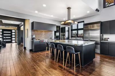 6505 N Knox Avenue, Lincolnwood, IL 60645 - Photo 25