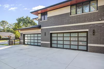 6505 N Knox Avenue, Lincolnwood, IL 60645 - Photo 7