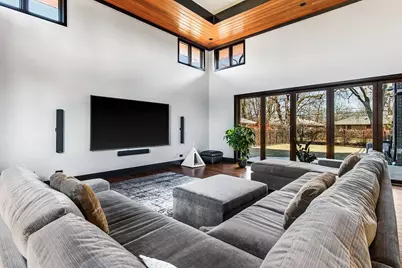 6505 N Knox Avenue, Lincolnwood, IL 60645 - Photo 23