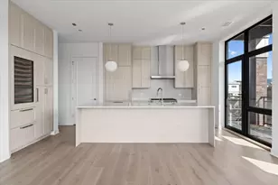 1340 W Chestnut St, Chicago, IL 60642 - Photo 13