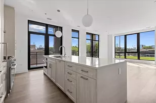 1340 W Chestnut St, Chicago, IL 60642 - Photo 11