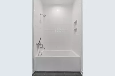 1340 W Chestnut Street #401, Chicago, IL 60642 - Photo 31