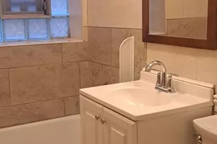 [Address not provided], Chicago, IL 60651 - Photo 7