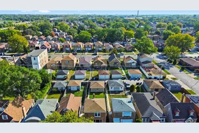 10047 S Calumet Avenue, Chicago, IL 60628 - Photo 25