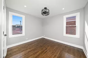 10047 S Calumet Ave, Chicago, IL 60628 - Photo 17