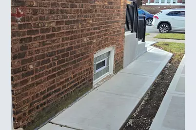 10047 S Calumet Avenue, Chicago, IL 60628 - Photo 33