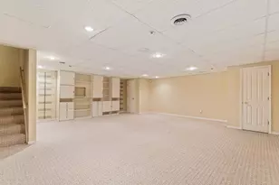 60 Tanglewood Dr, Glen Ellyn, IL 60137 - Photo 19