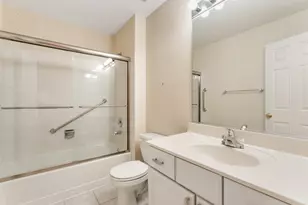 60 Tanglewood Dr, Glen Ellyn, IL 60137 - Photo 15