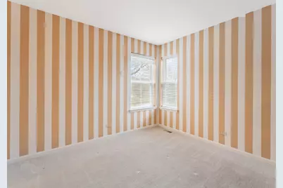 60 Tanglewood Drive #60, Glen Ellyn, IL 60137 - Photo 13