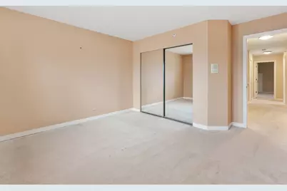 60 Tanglewood Drive #60, Glen Ellyn, IL 60137 - Photo 17