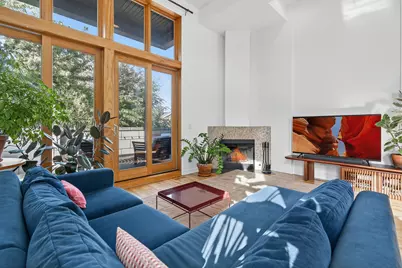 1057 N Marshfield Avenue #3, Chicago, IL 60622 - Photo 3