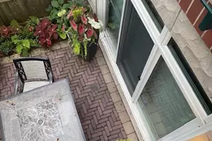 2502 N Bosworth Ave, Chicago, IL 60614 - Photo 19