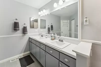 159 W Hamilton Drive, Palatine, IL 60067 - Photo 15