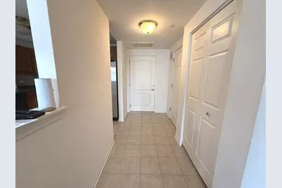 855 E 22nd Street #202, Lombard, IL 60148 - Photo 9