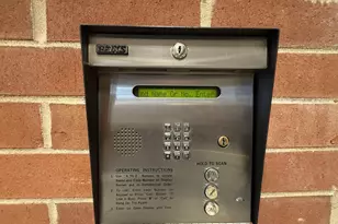 855 E 22nd St, Lombard, IL 60148 - Photo 5