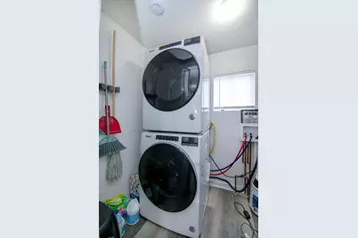 838 N Rosewood Avenue, Kankakee, IL 60901 - Photo 13