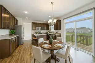 2342 Winterthur Green, Yorkville, IL 60560 - Photo 11