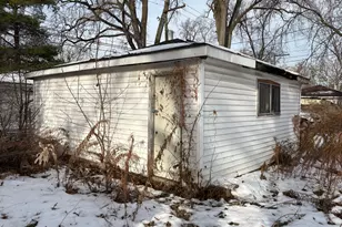 8534 S Rhodes Ave, Chicago, IL 60619 - Photo 3