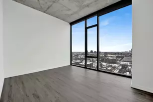 808 N Cleveland Ave, Chicago, IL 60610 - Photo 21