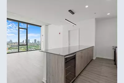 808 N Cleveland Avenue #1712, Chicago, IL 60610 - Photo 3