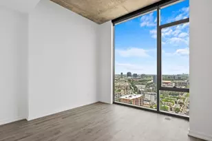 808 N Cleveland Ave, Chicago, IL 60610 - Photo 9