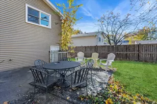 26W250 Case St, Naperville, IL 60563 - Photo 19