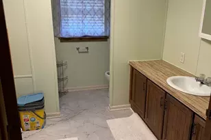 6801 S Lagrange Rd, Hodgkins, IL 60525 - Photo 7