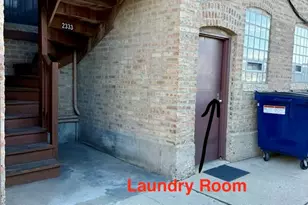 2333 W Farwell Ave, Chicago, IL 60645 - Photo 9
