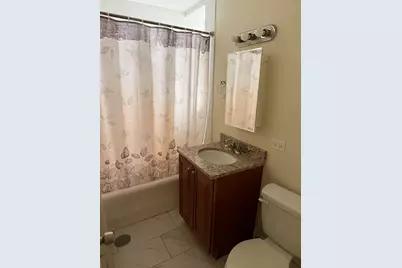 2333 W Farwell Avenue #2S, Chicago, IL 60645 - Photo 7