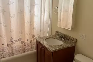 2333 W Farwell Ave, Chicago, IL 60645 - Photo 7